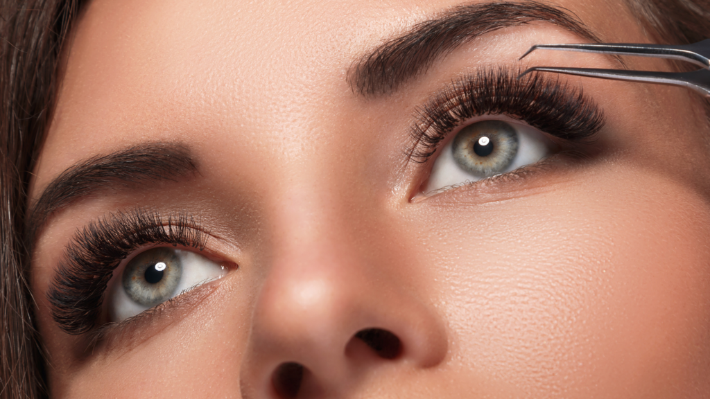 Eyelash Extensions 1 A Comprehensive Guide For Beginners 